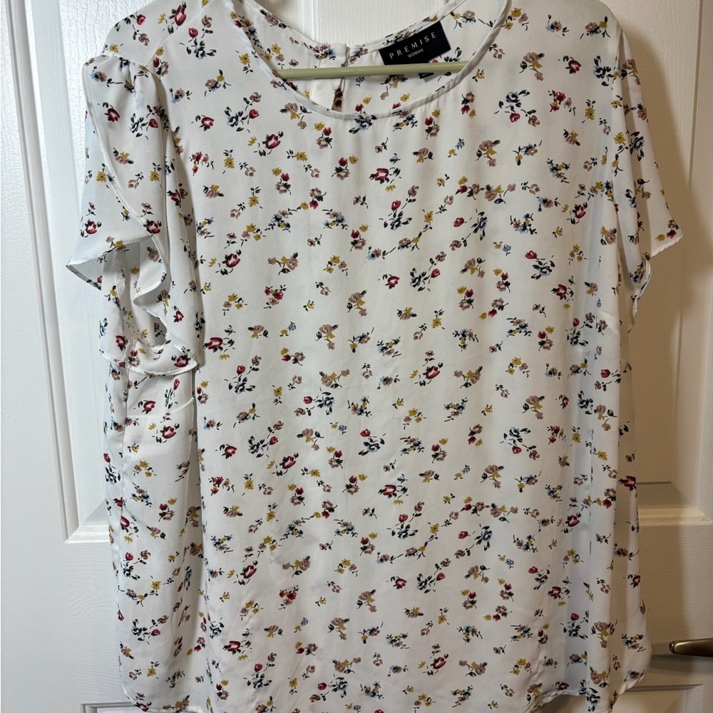 Premise White Floral Blouse